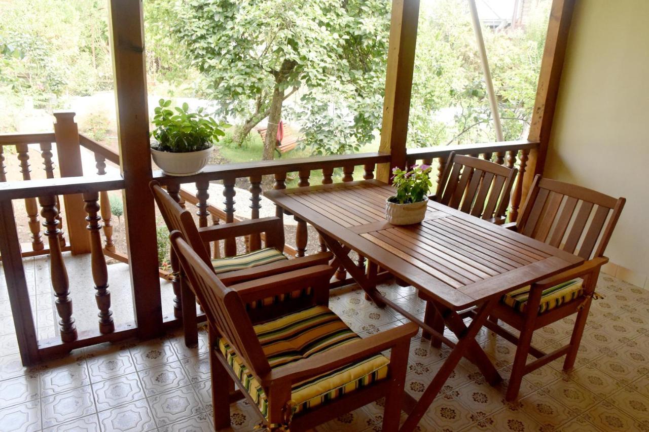 Guest House Kartuli Suli Telavi Exteriör bild